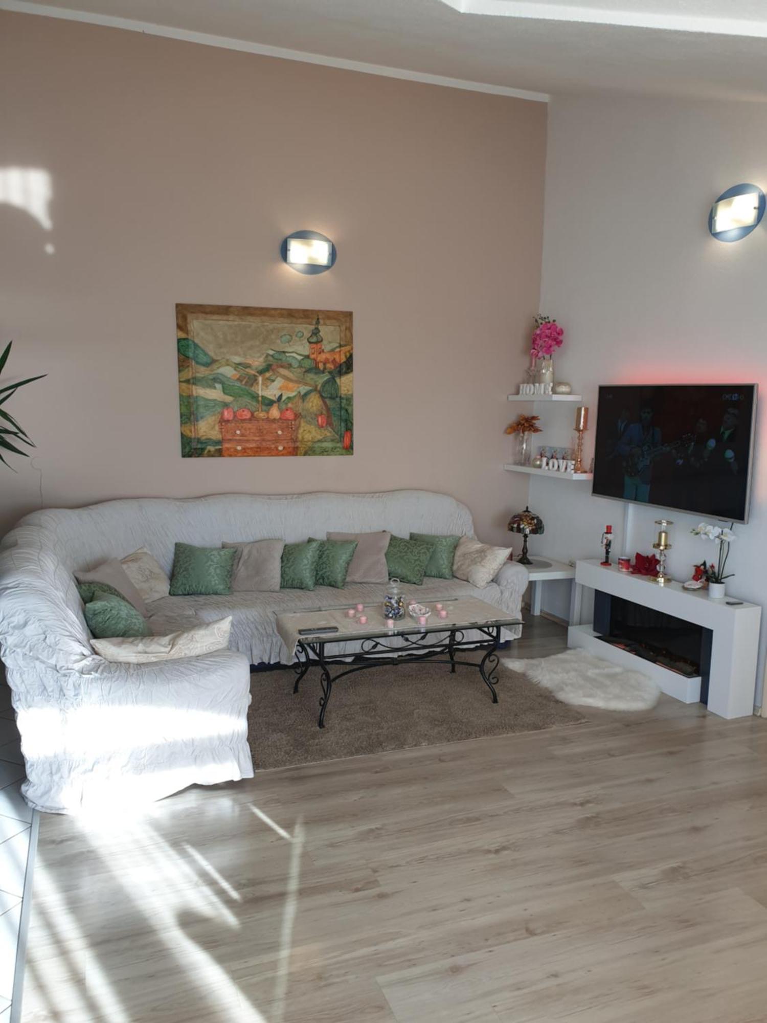 Apartmani Mlikotic Дуги-Рат Номер фото